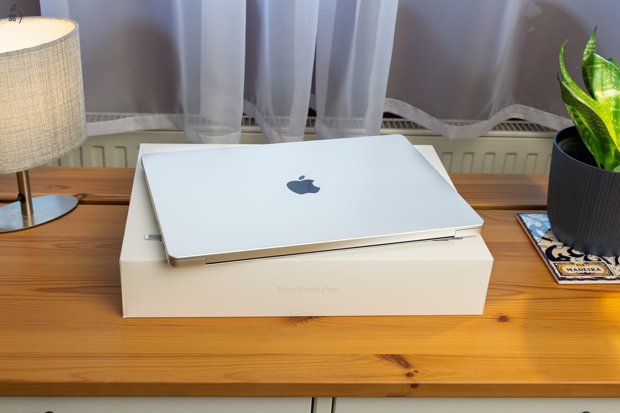 Apple MacBook Pro 16