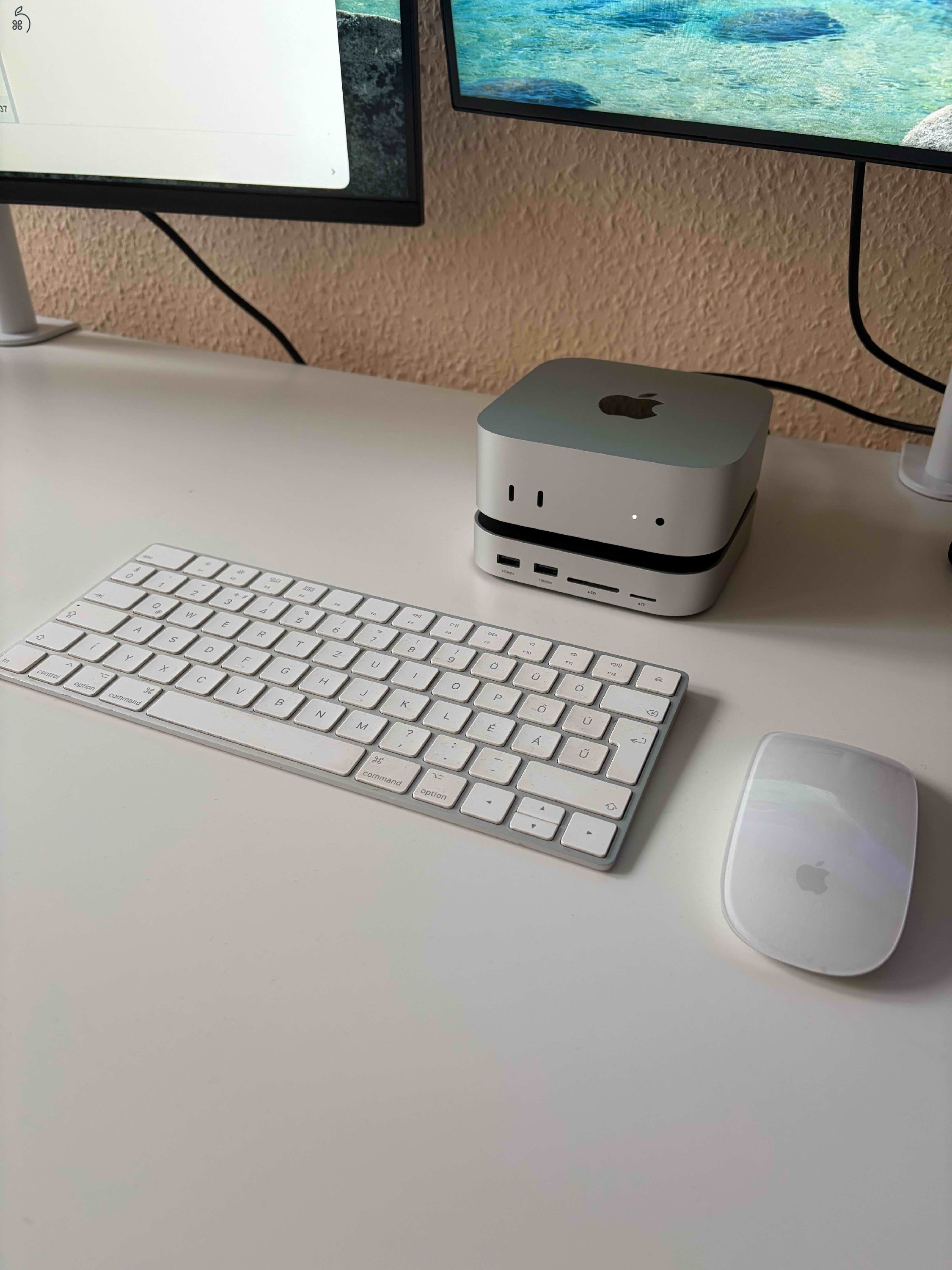 Mac mini M4 16GB + 1TB SSD + UGREEN Dock + Magic Mouse + billentyűzet
