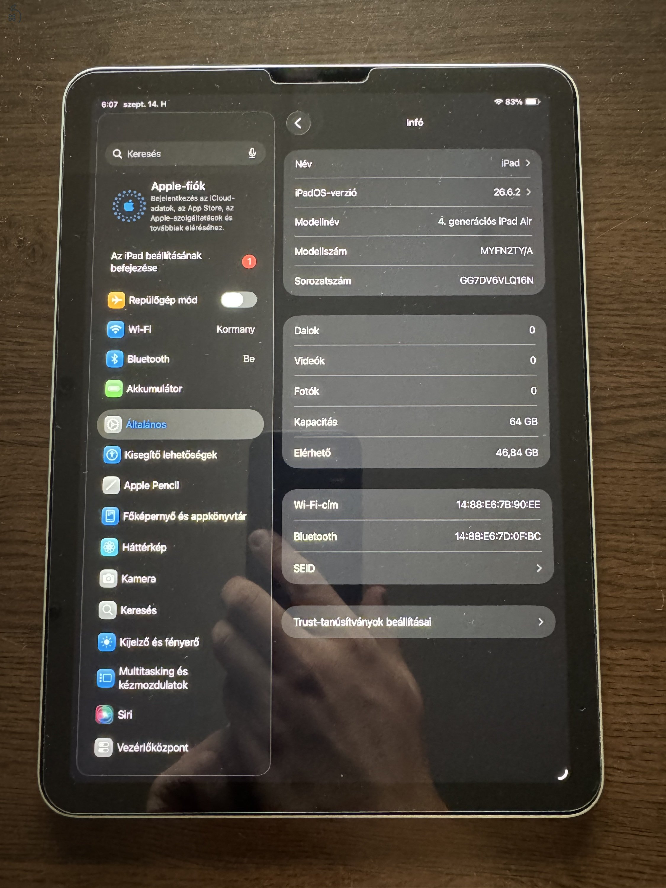 Apple iPad Air 4 / 10.9