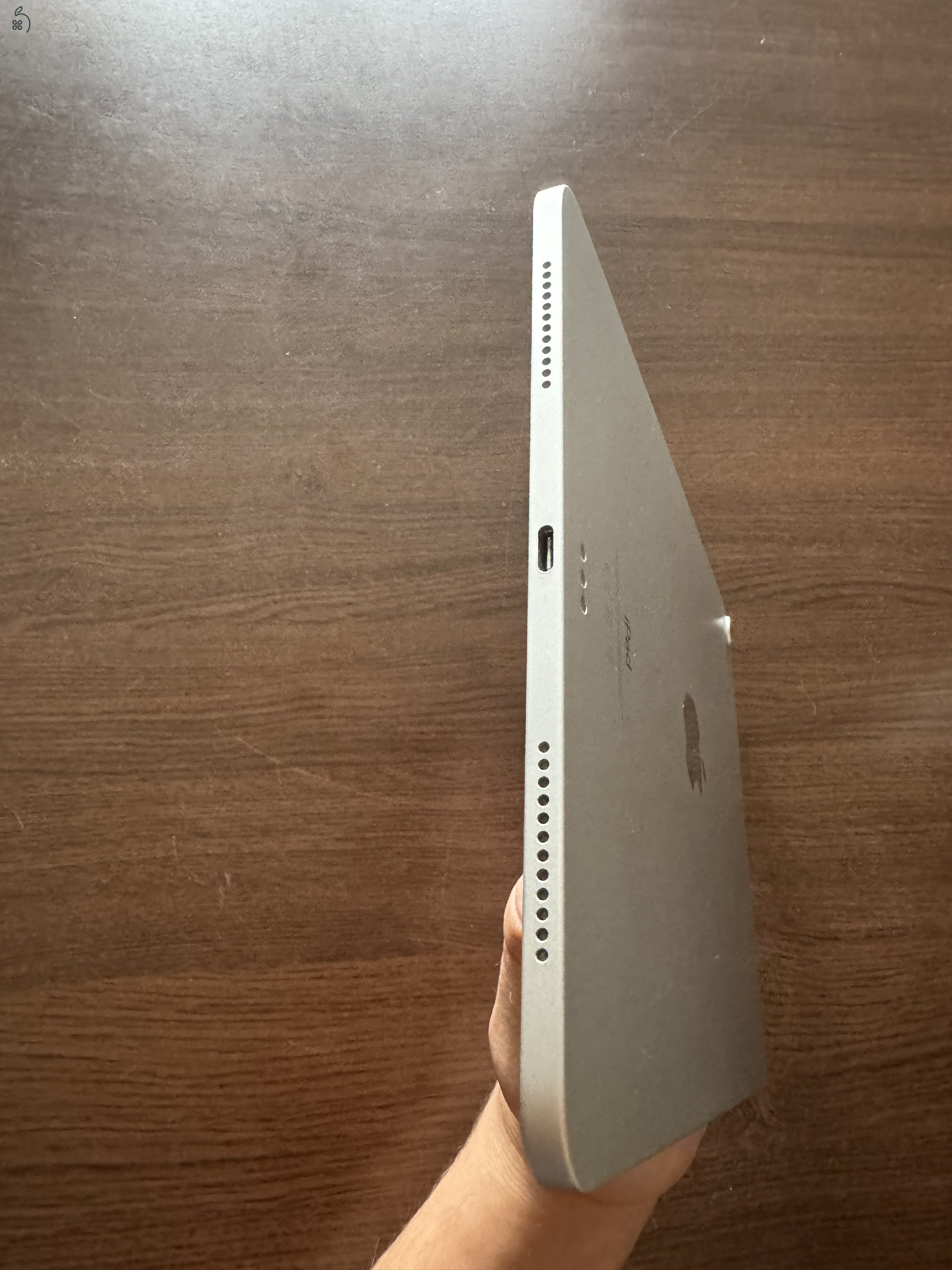 Apple iPad Air 4 / 10.9
