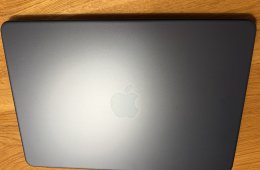 Eladó Apple MacBook Neo 512 GB SSD, 8GB RAM