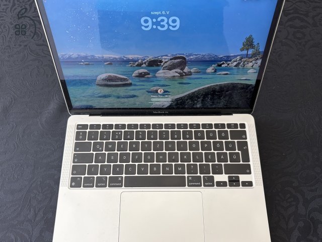 MacBook Air 13