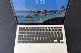 MacBook Air 13