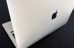 MacBook Air 13