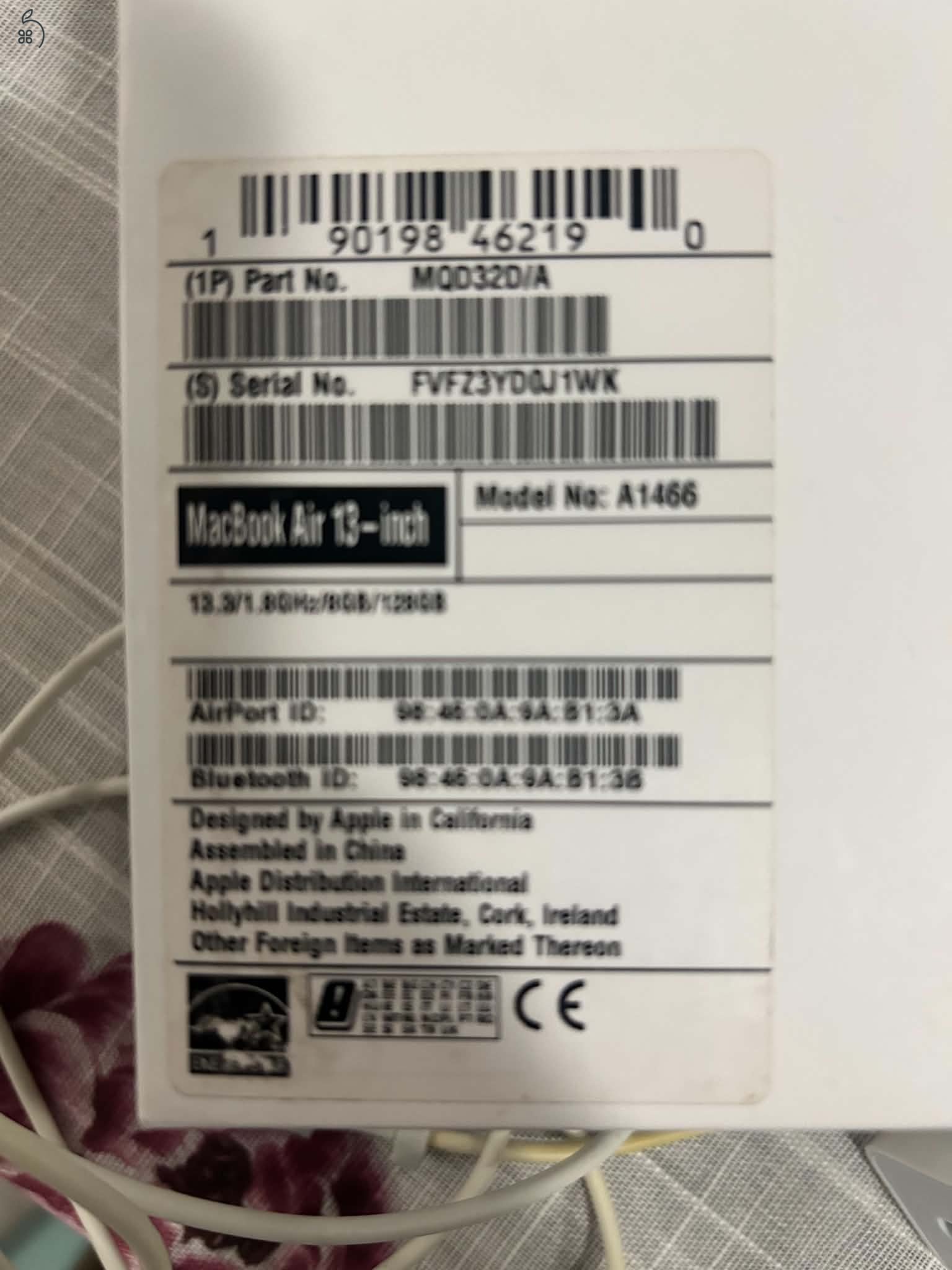 MacBook Air 13 eredeti töltővel, dobozban megkímélt állapotban eladó
