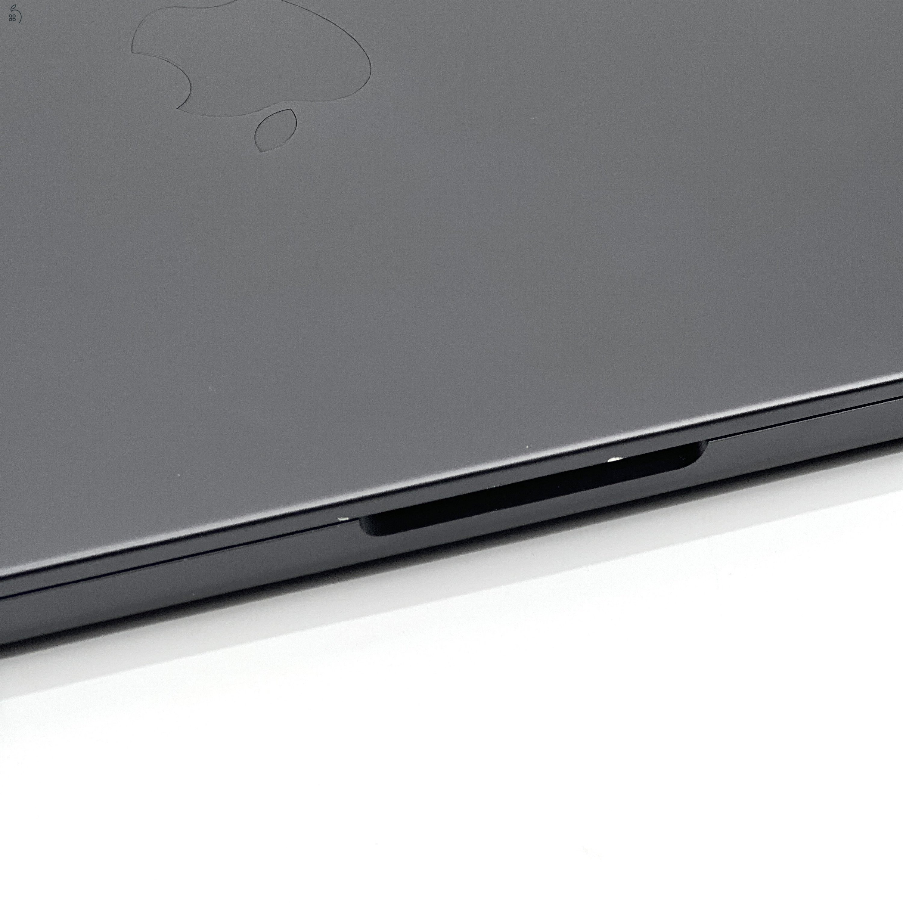 MacBook Pro 14