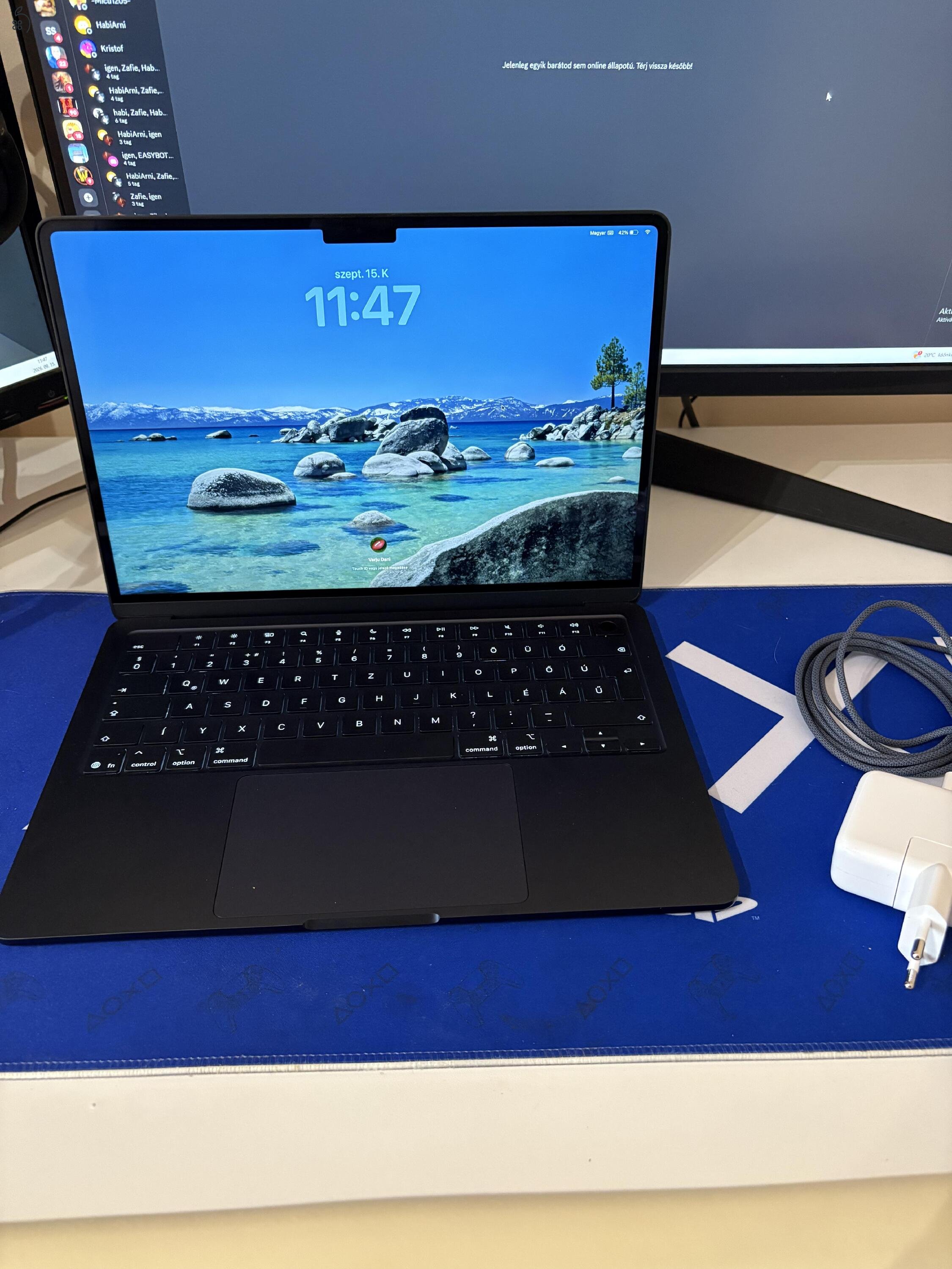 Macbook air retina M4