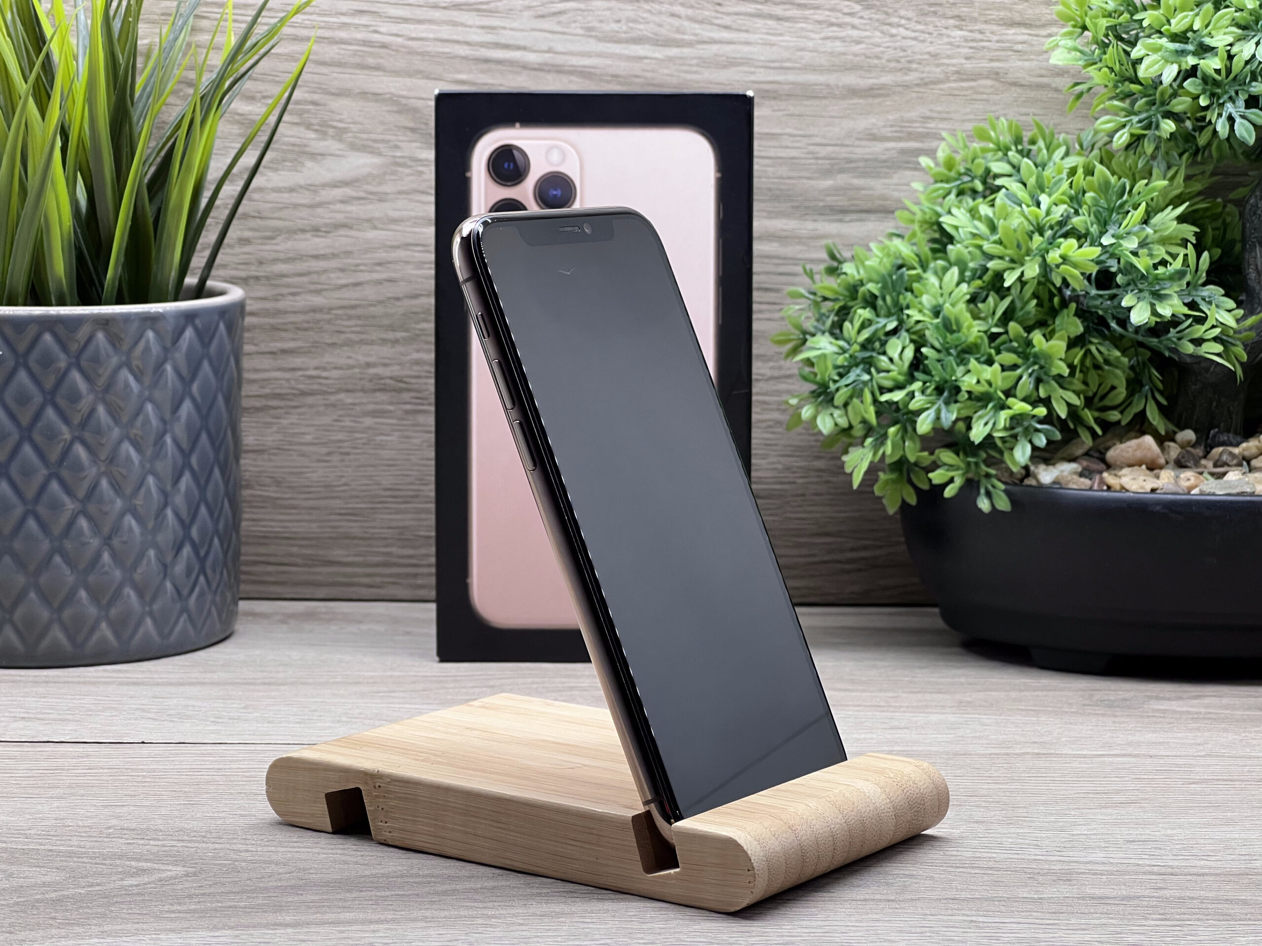 Hibátlan iPhone 11 Pro Gold 256GB 2 ÉV Garanciával Számlával Aksi 100%