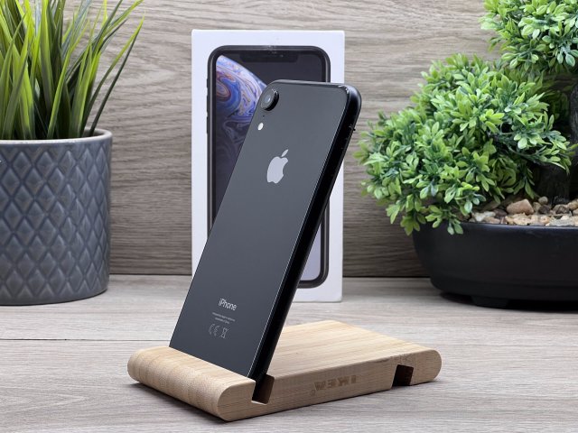 iPhone XR Black 128GB 2 ÉV Garanciával Számlával Aksi 100%
