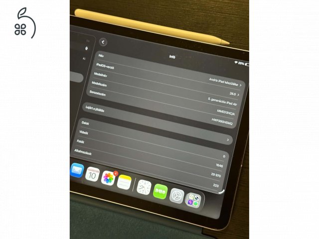 Apple iPad Air 5 (M1) 256 GB Wi-Fi + Cellular / 5G + Apple Pencil 2 + gyári Smart Folio