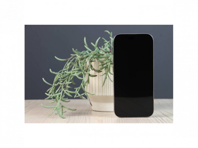 Használt Apple iPhone 16 Pro 128GB arany B US-8497