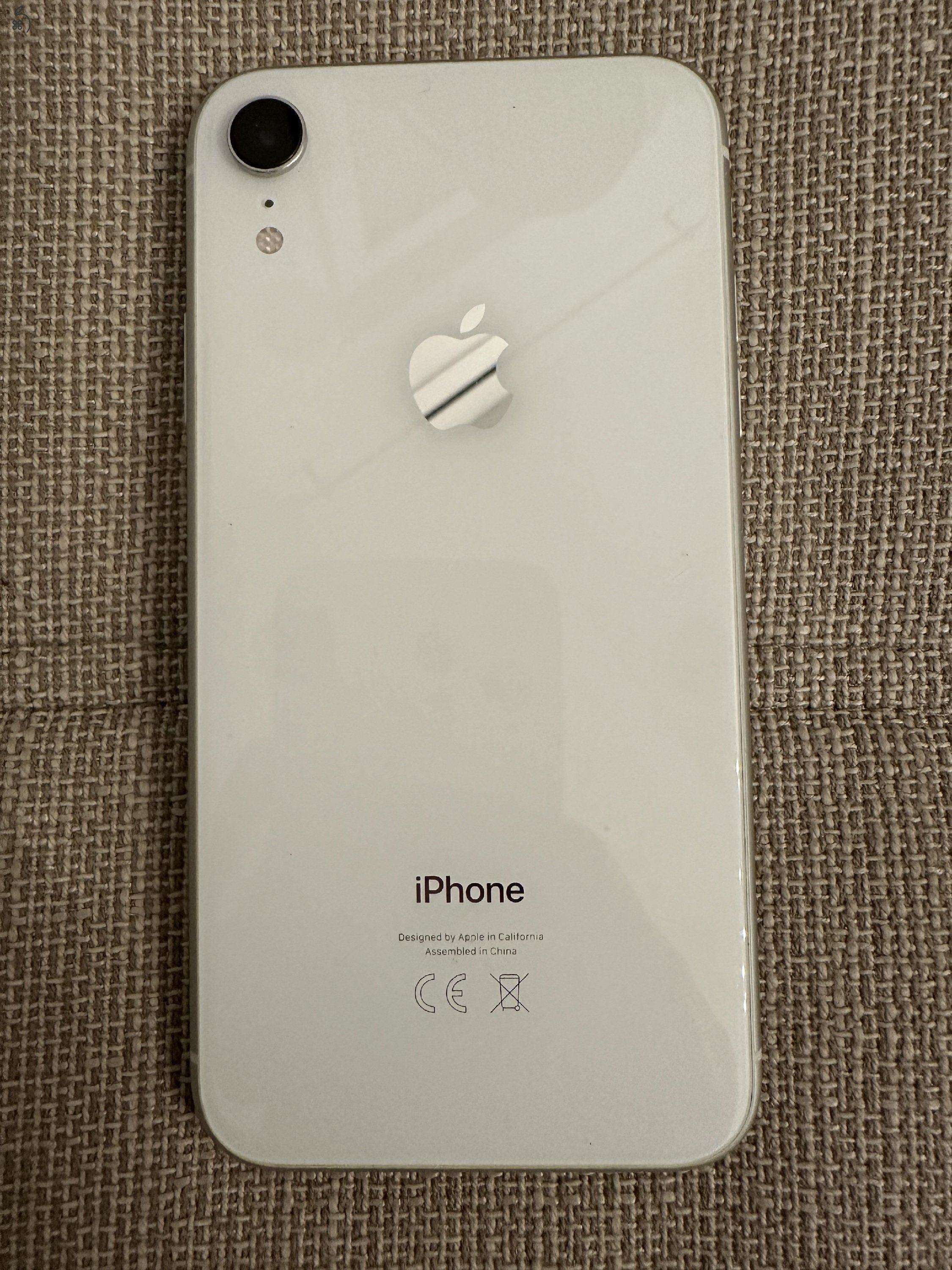 iPhone XR Fehér 64GB Újszerű állapot Hálózatfüggetlen 90% akku