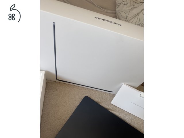 MacBook Air 2025 M4 13.6”