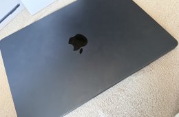 MacBook Air 2025 M4 13.6”