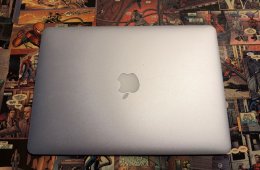 MacBook Air 13