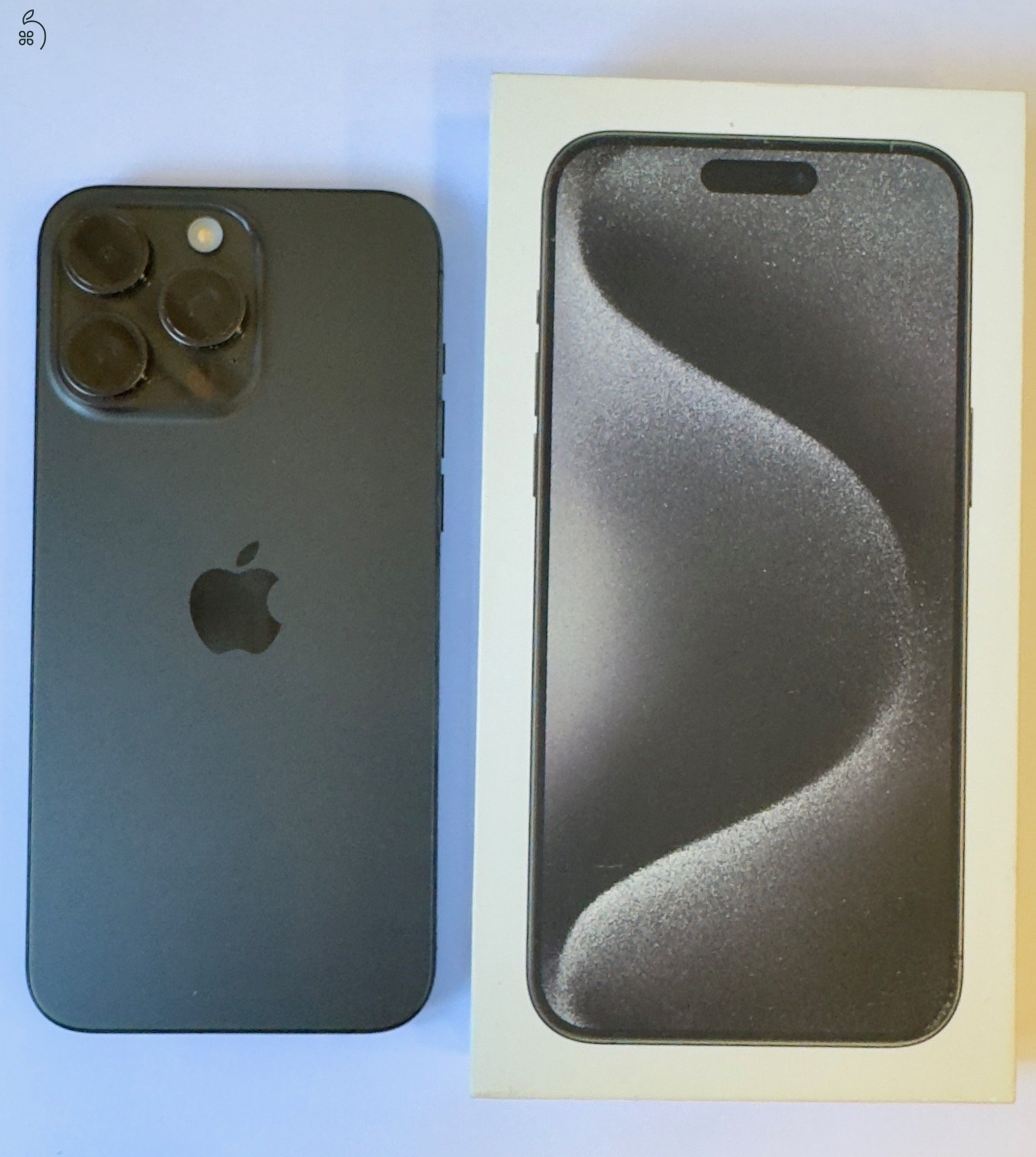 Apple iPhone 15 Pro Max 256GB - Fekete - Karcmentes 