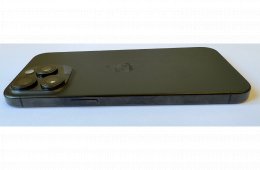 Apple iPhone 15 Pro Max 256GB - Fekete - Karcmentes 