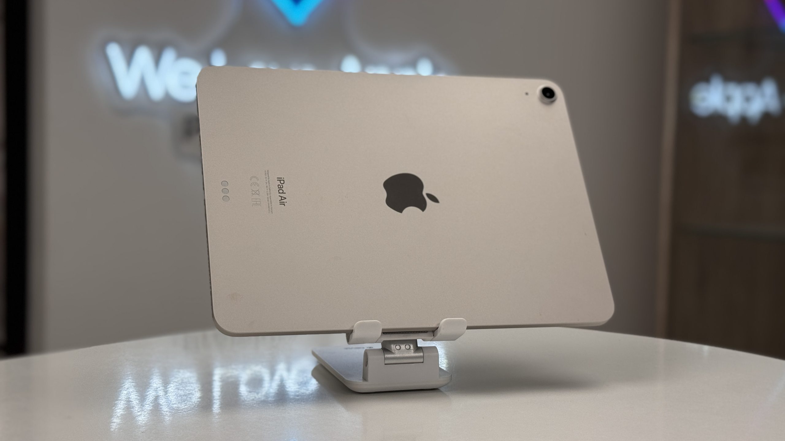 iPad Air M2 128GB, 6th Gen, 11