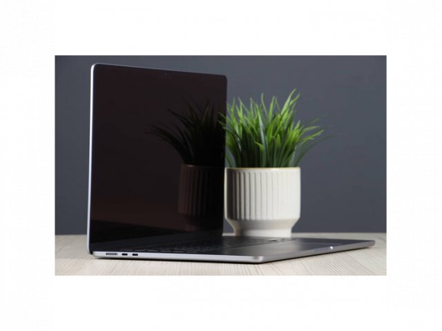 Használt Apple Macbook Air 15