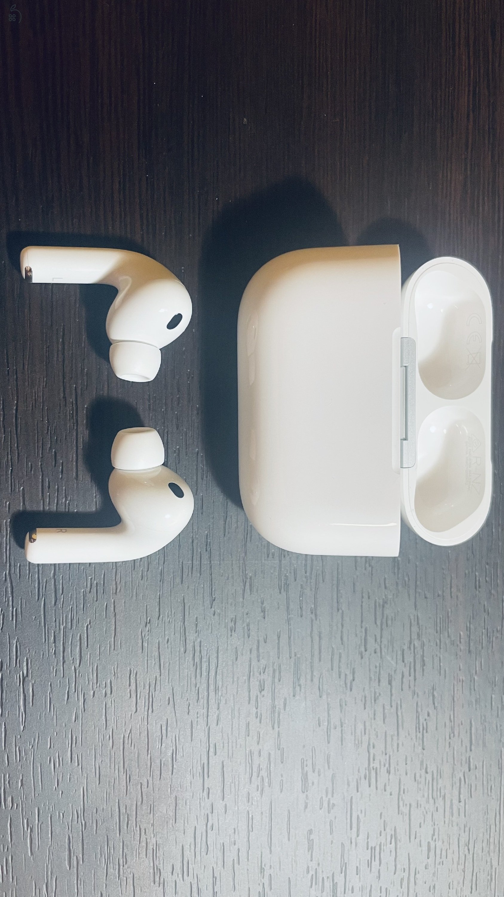 Apple AirPods Pro 3 – újszerű, számlával és garanciával