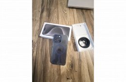 Eladó iPhone 15 Pro Max 256 GB – modellváltás miatt