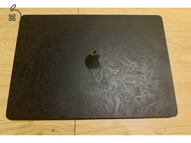 MacBook Air 15 - M5 16GB 512GB éjfekete