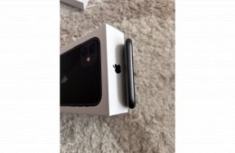 iPhone 11 fekete 64 GB