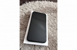 iPhone 11 fekete 64 GB