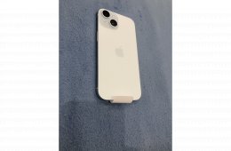 Eladó Iphone 15 akis 100% 0 ciklus  (Új)