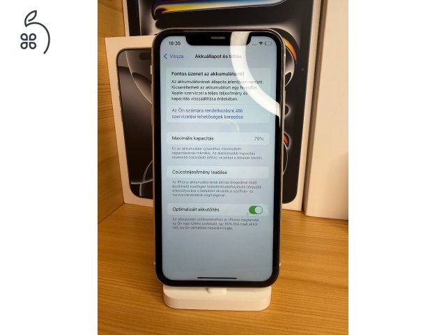 iPhone 11 Független 64GB 79% Akku (Kijelző szépséghiba)