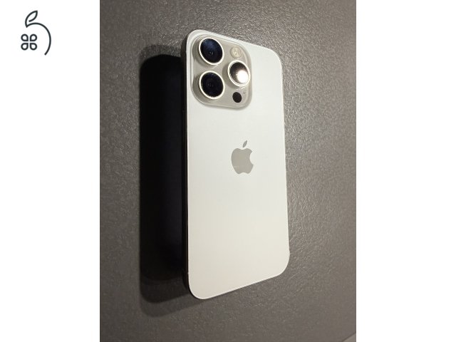 Eladó iPhone 15 Pro 256 GB fehér/titán – kitűnő állapotban