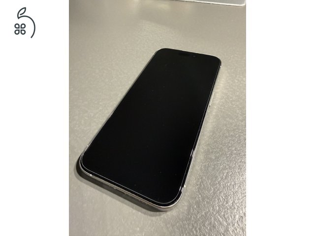 Eladó iPhone 15 Pro 256 GB fehér/titán – kitűnő állapotban