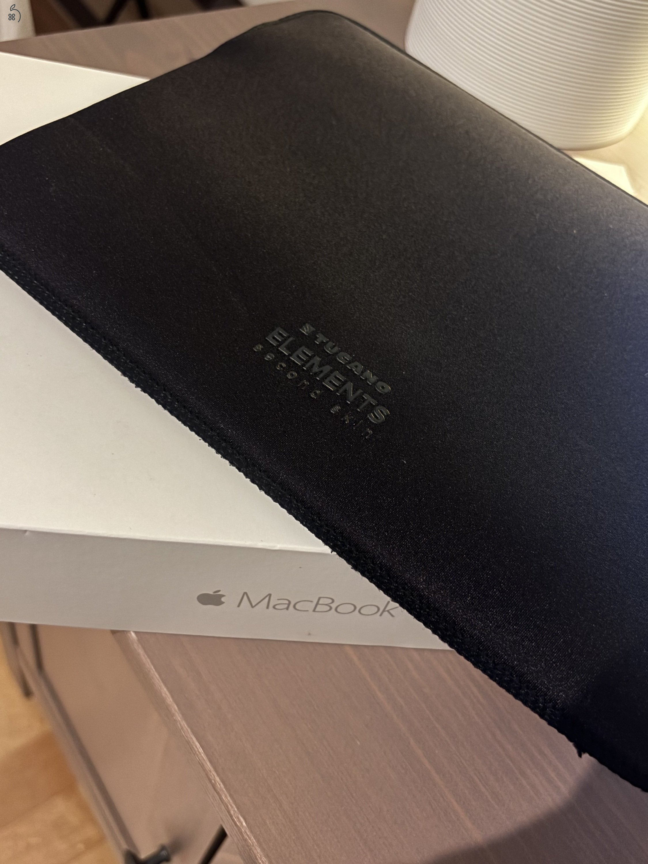 Apple MacBook Retina 12
