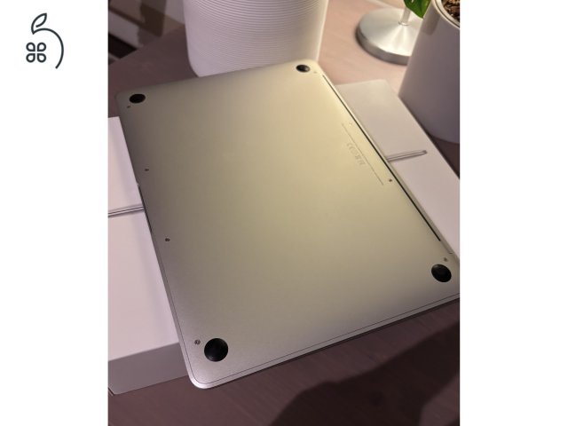 Apple MacBook Retina 12