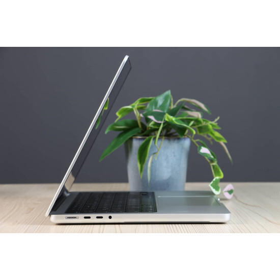 Használt MacBook Pro 14
