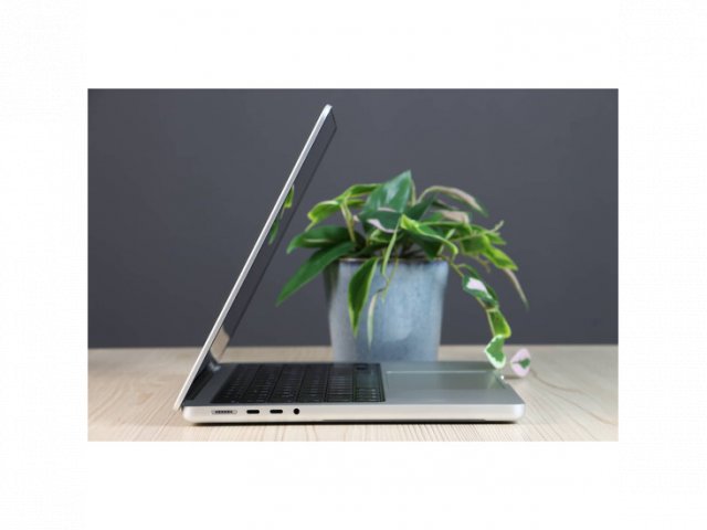 Használt MacBook Pro 14