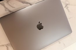 Macbook pro 13” 2020