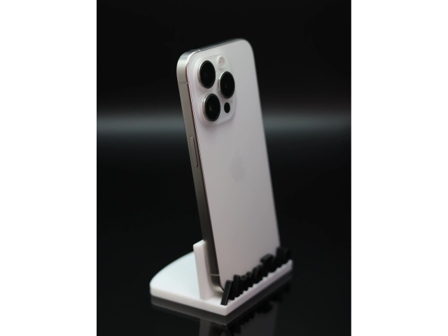 Apple iPhone 15 Pro eSIM 256 GB White Titanium 100% akku - 12 HÓ GARANCIA