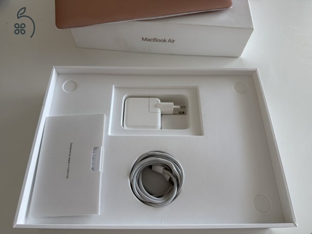 Eladó MacBook Air 13