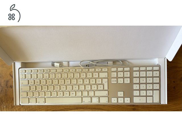 Apple Keyboard A1243 alkatrésznek, dobozában