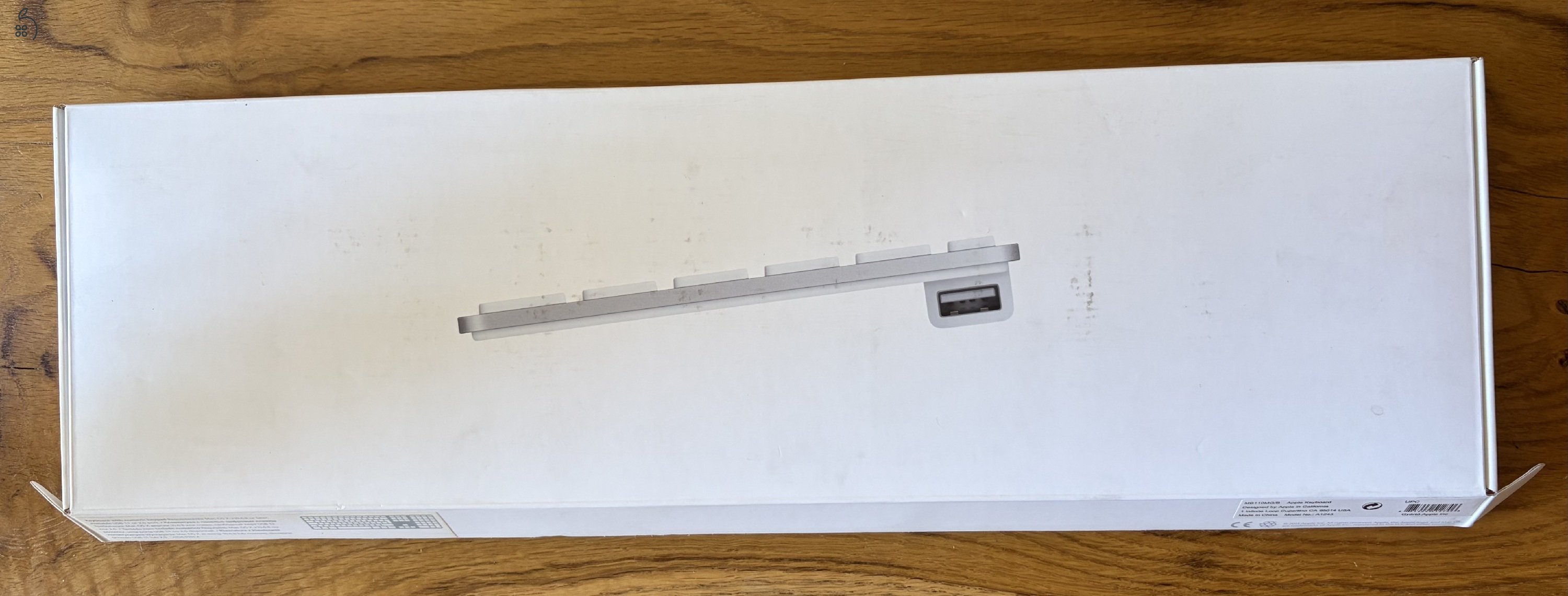 Apple Keyboard A1243 alkatrésznek, dobozában