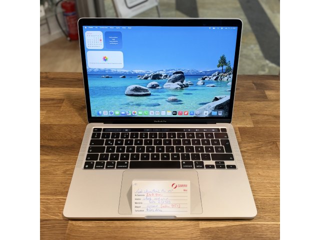 .Apple MacBook Pro 13