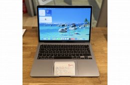 .Apple MacBook Air - M1 - 8 GB RAM - 256 GB SSD - Akku 95% (24.)