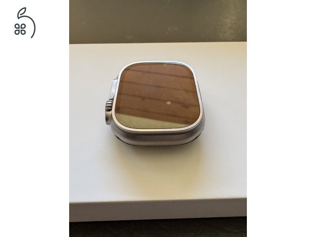 Apple Watch Ultra GPS + Cellular 49 mm – Natural Titanium