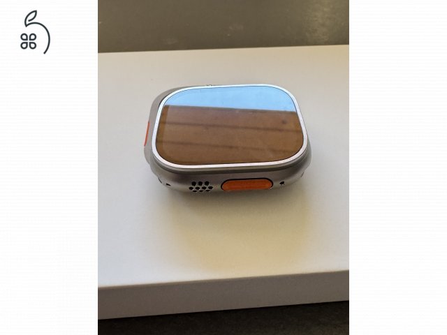 Apple Watch Ultra GPS + Cellular 49 mm – Natural Titanium