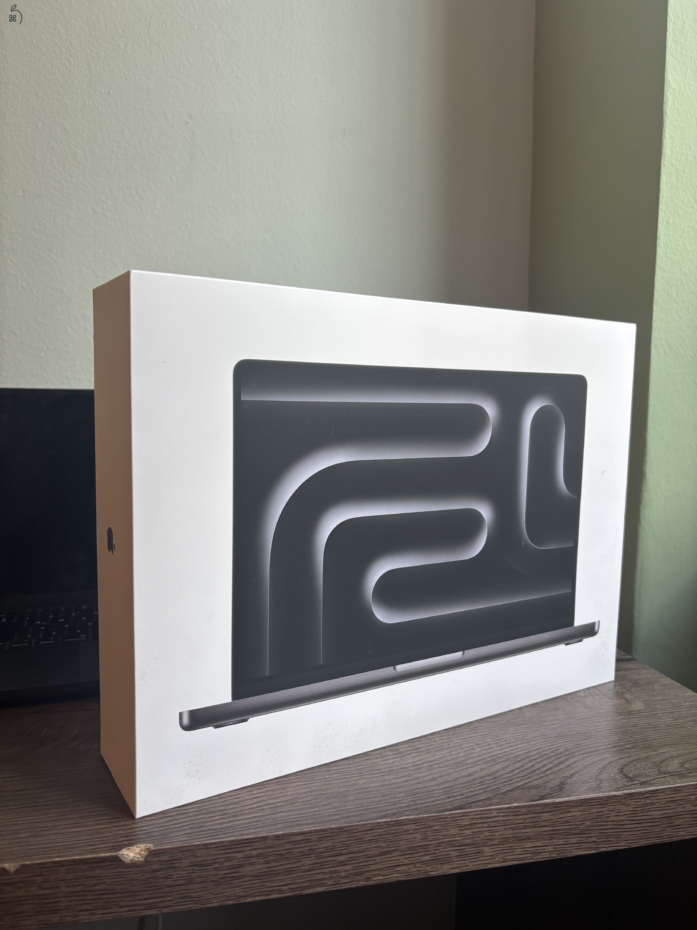 MacBook Pro 14