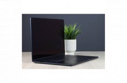 Használt Apple Macbook Air 15