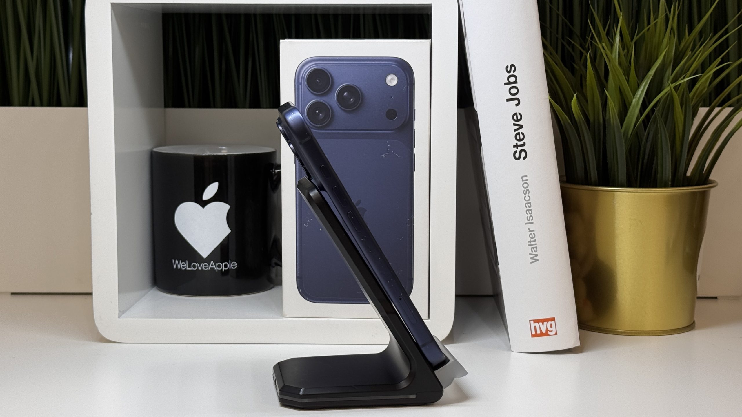 iPhone 17 Pro 256GB, Mélykék, Független, Számla, 2 Év Garancia, 91%