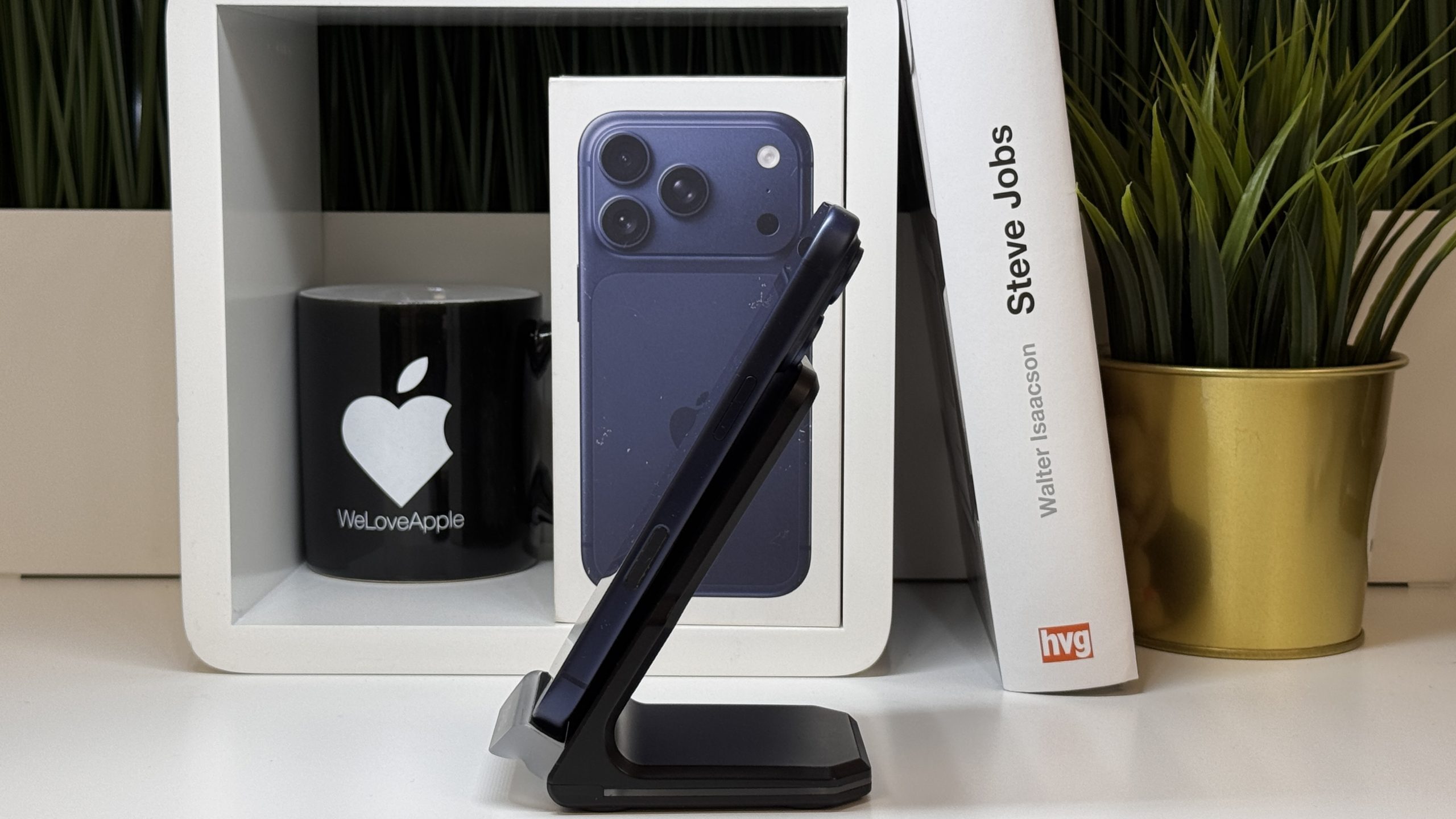 iPhone 17 Pro 256GB, Mélykék, Független, Számla, 2 Év Garancia, 91%
