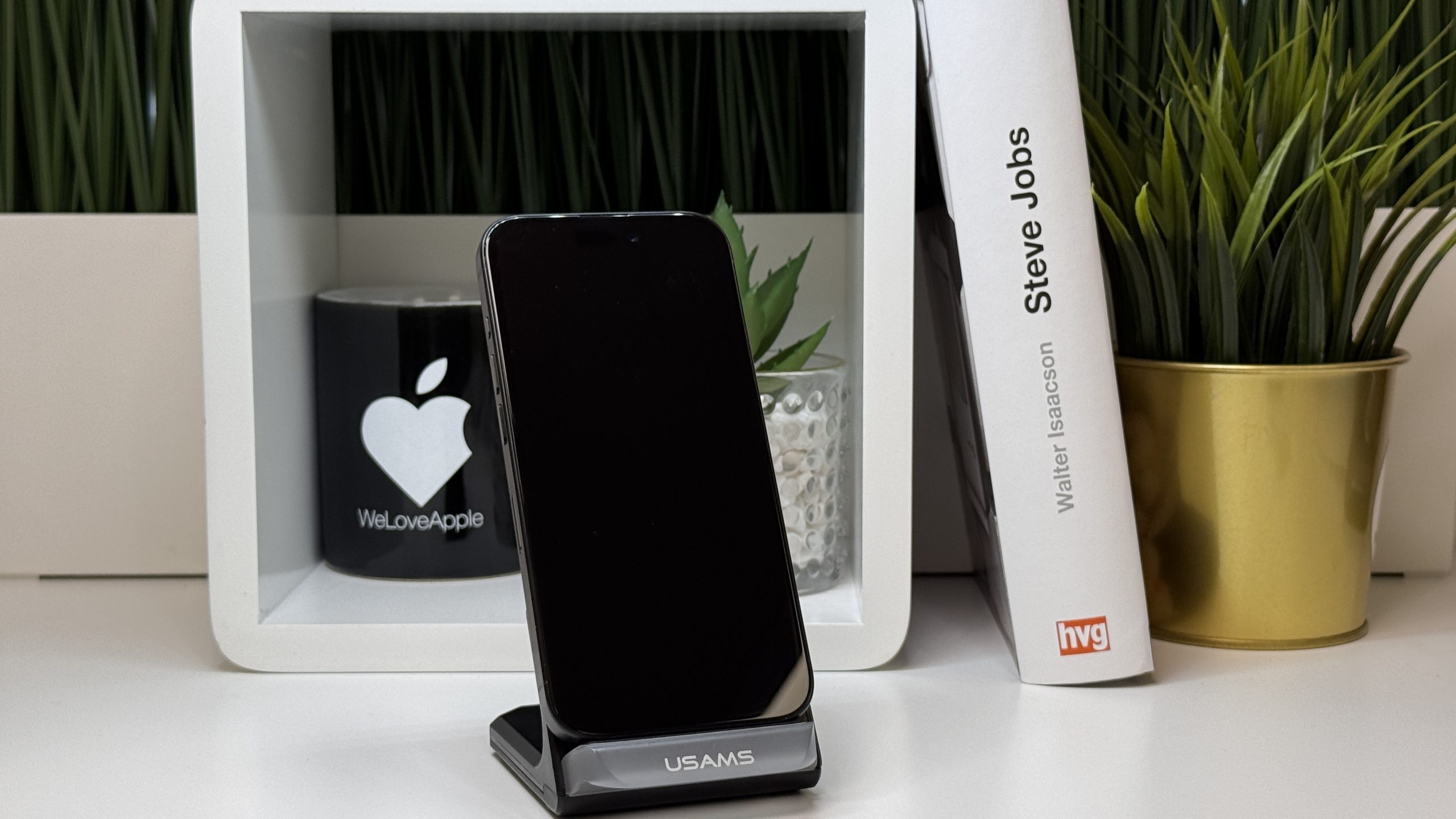 iPhone 15 Pro 256GB, Fekete Titán, Független, Számla, 2 Év Garancia, 89%
